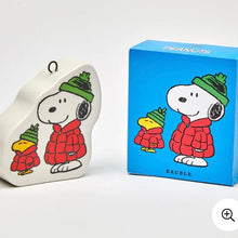 Load image into Gallery viewer, Peanuts Bauble Puffa