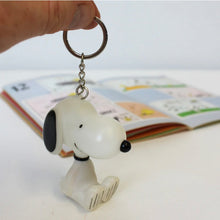 Load image into Gallery viewer, Snoopy Light Up Keyring