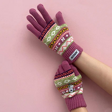 Load image into Gallery viewer, Moomin Snorkmaiden Fair Isle Gloves