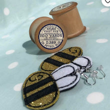 Load image into Gallery viewer, Bee Earrings