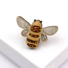 Load image into Gallery viewer, Bee Pin Badge