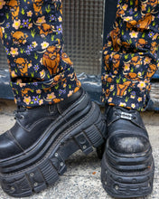 Load image into Gallery viewer, Highland Cows Stretch Twill Dungarees
