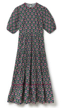 Load image into Gallery viewer, Poplin Puff Sleeve Tiered Midi Smock Dress In Green