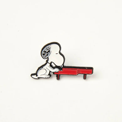 Peanuts Enamel Pin - Music Lover Piano