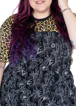 Load image into Gallery viewer, Rebel Romance Black Floral Cobweb Stretch Dungarees