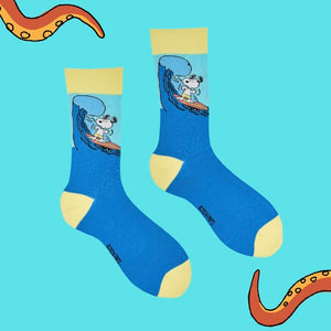 Snoopy Surf’s Up Socks