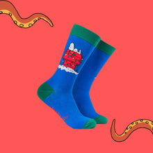 Load image into Gallery viewer, NIGHT ON THE TILES SOCKS - PEANUTS