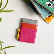 Load image into Gallery viewer, Peanuts Rockstar Cardholder