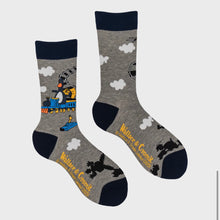 Load image into Gallery viewer, FEATHER'S TRAIN SOCKS - SOCKTOPUS X WALLACE &amp; GROMIT