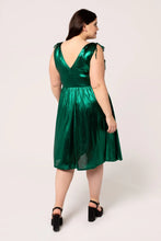 Load image into Gallery viewer, Gigi MIDI Dress Green