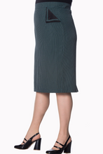 Load image into Gallery viewer, Haze Pencil Skirt Green